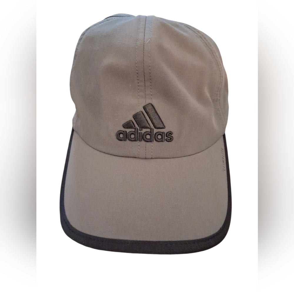 ADIDAS Adjustable Strapback Cap. Mens. Black & Gray. One Size.